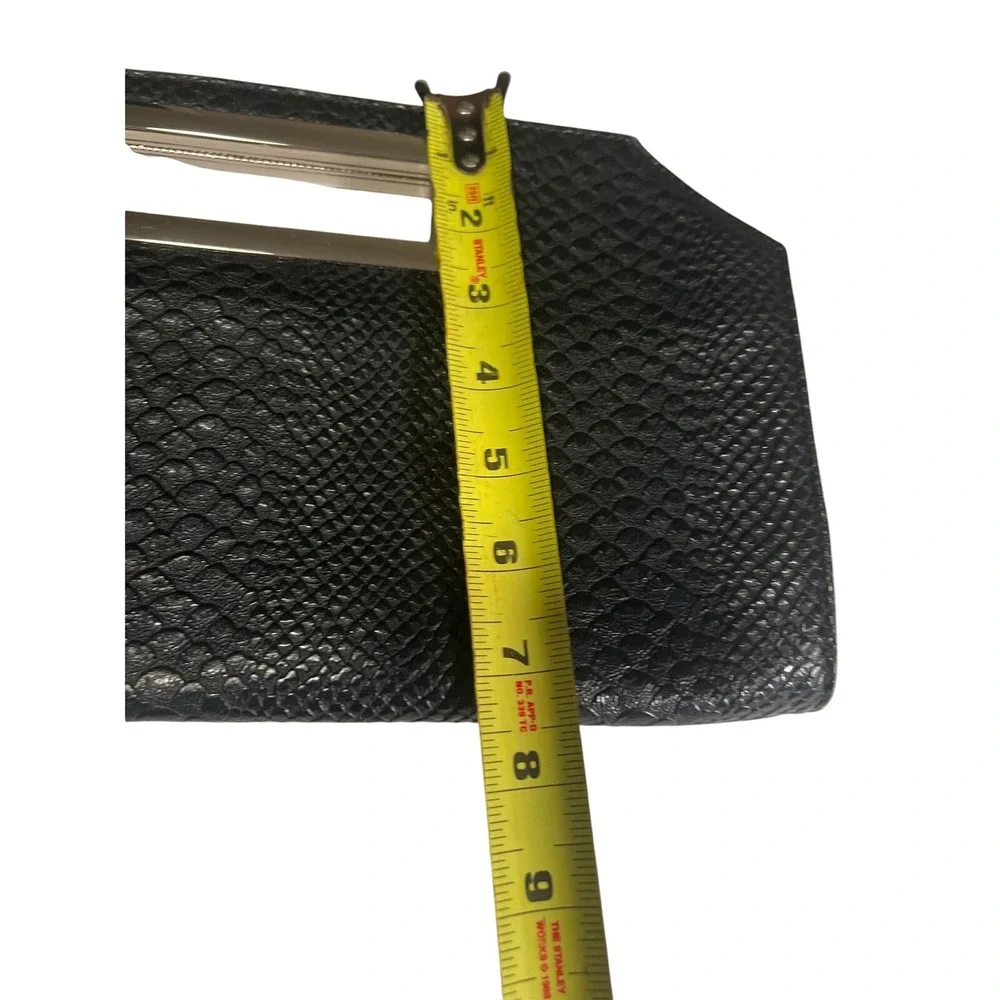 Express Black Faux Leather Snakeskin Clutch‎ Handbag Silver Handle Magnetic Y2K